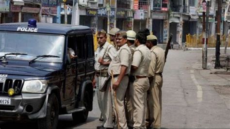 Uttar Pradesh: Police encounter in Sitapur, one injured