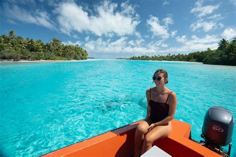 Explore Aitutaki's Best Beaches — A Beach Creature