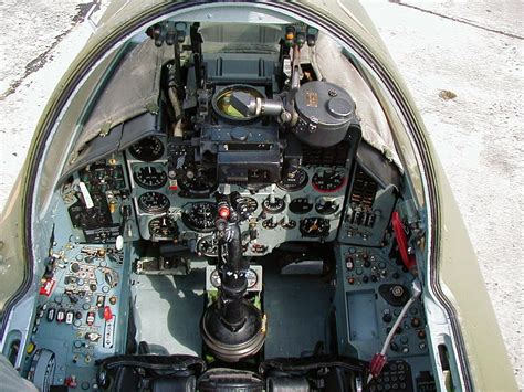 Su 47 Cockpit