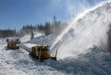 Crews open Snowy Range highway in Wyoming