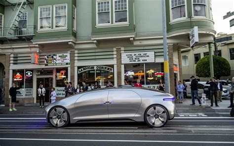 Mercedes-Benz F 015 Luxury in Motion | luxury-today.com