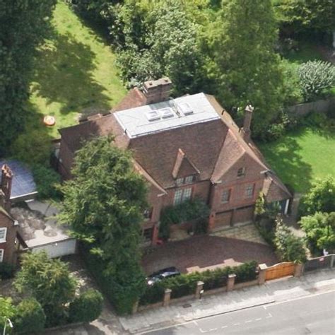 Geri Halliwell's House in London, United Kingdom (Google Maps)