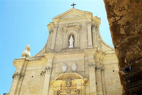 Visit the Gozo Citadel / Cittadella in Victoria on the island of Gozo, Malta