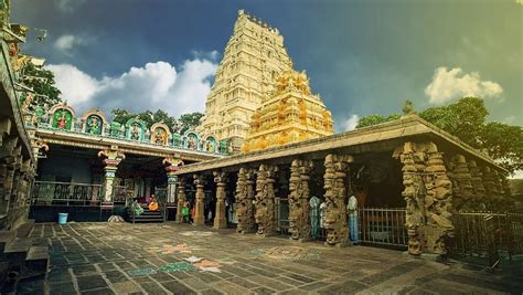 Divine Darshan at Mallikarjuna Jyotirlinga