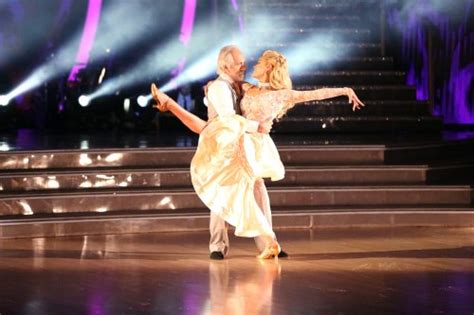 Tommy Chong Eliminated from 'Dancing With the Stars,' Ends History ...