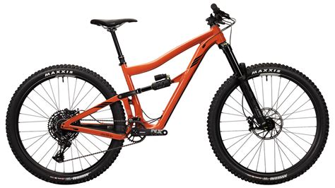 10 Best Enduro Mountain Bikes of 2021 (Review)