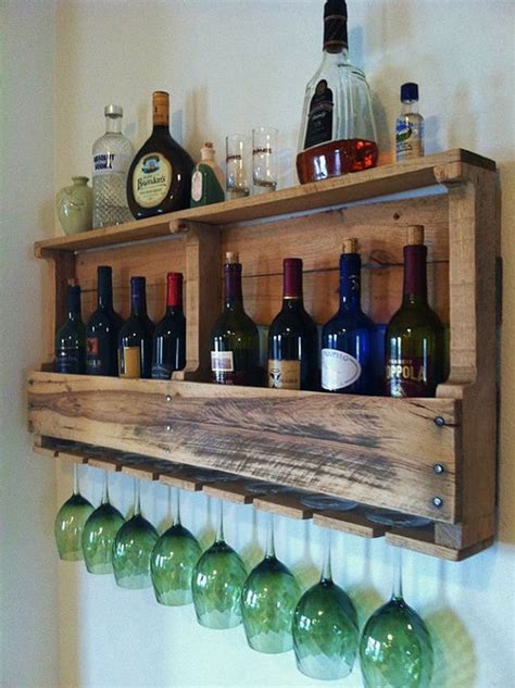 pallet-wine-rack-hanging-wall