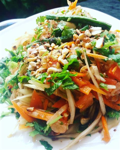 som tam salad. – Chitra's Recipes