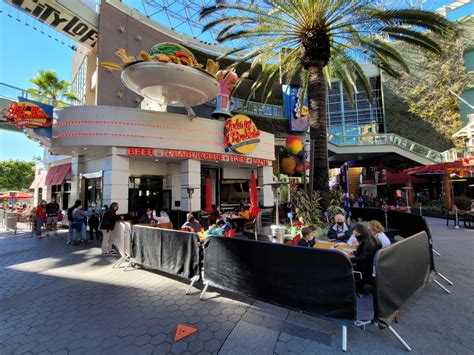 PHOTOS: Outdoor Dining Returns to CityWalk at Universal Studios Hollywood - WDW News Today