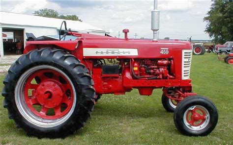 Farmall 450 gas Tractor for sale