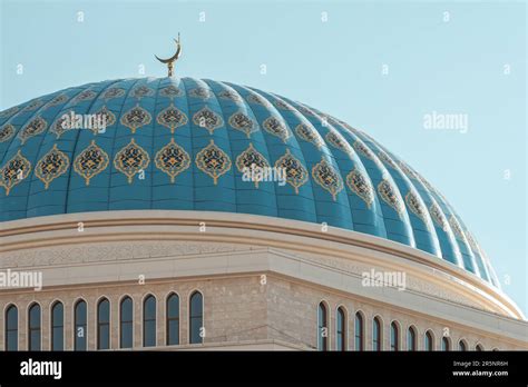 Grand mosque in Astana Stock Photo - Alamy