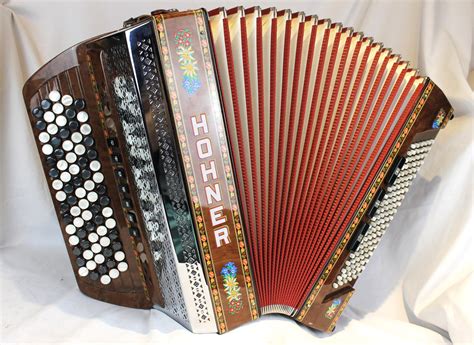 5741 - Edelweiss Hohner Alpina IV K Chromatic Button Accordion C LMMM 78 120