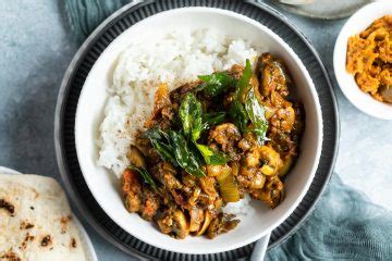 Mushroom Bhaji (Indian Mushroom Curry) - Mrs Jones's Kitchen