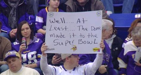 This Vikings fan has a sense of humor - Daily Snark