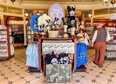 NEW Oswald the Lucky Rabbit Merchandise Collection Found in Disney World! - MickeyBlog.com