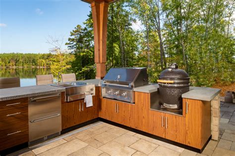 Outdoor Grill Cabinets l Trex Outdoor Kitchens