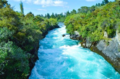 Huka Falls, Taupo, New Zealand [6016x4000][OC] : EarthPorn