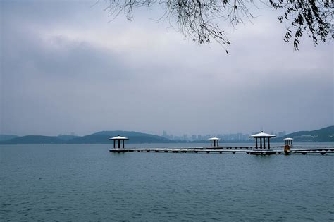 Wuhan's efforts to protect its lakes - CGTN