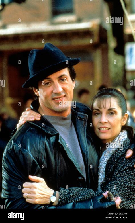 ROCKY V (1990) SYLVESTER STALLONE, TALIA SHIRE RKV 001 Stock Photo - Alamy