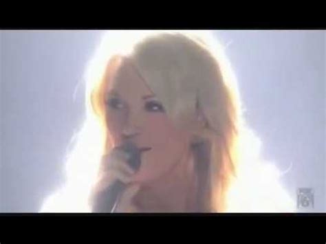 Carrie Underwood O Holy Night - YouTube