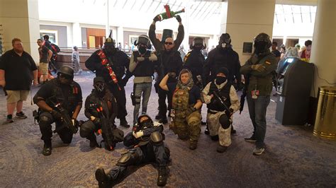 Rainbow six siege cosplay : r/Rainbow6