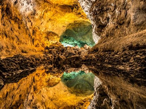 Cueva de Los Verdes, Lanzarote: visite e curiosità del tunnel vulcanico ...