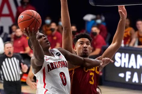 Evan Mobley dominates closing minutes as USC tops Arizona – Orange ...