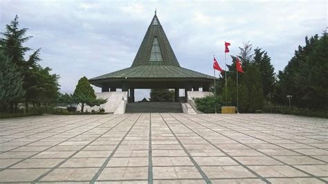 Monumental Tomb of Prime Minister Adnan Menderes - METAG HOLDING