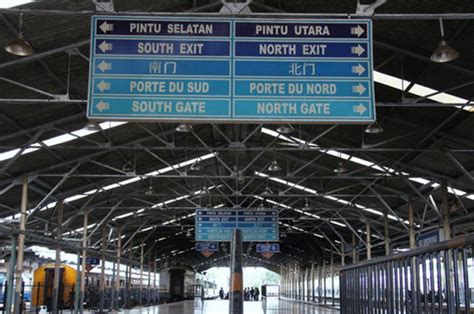 Stasiun KA Bandung, Saksi Persiapan Pindahnya Ibu Kota Jakarta ke Bandung - National Geographic