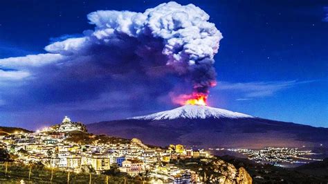 Sicily Airports Close After Mount Etna Erupts - 89.7 Bay