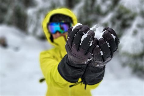 10 Best Winter Gloves of 2023 | CleverHiker