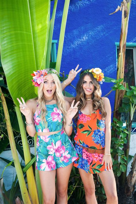 MUport Weekender ~ April 2016 | Vestidos hawaianos para fiesta, Trajes hawaianos, Ropa hawaiana