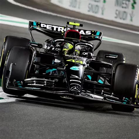 Wolff Unveils Main Factor Behind Hamilton's Displeasure with Mercedes' W14 Vehicle. - Bayla ...