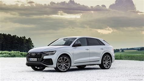 Audi Q8 TFSI e | 2021MY Plug-In Hybrid (Color: Glacier White) | Front ...