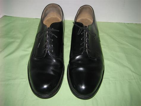 WOLVERINE WORLD WIDE INC.Mens Black Leather Oxford Work Service Shoes 10.5 M - Dress/Formal