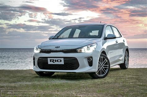 Review: 2017 Kia Rio Hatchback 1.4 GL AT | Autodeal Philippines