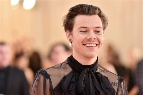 Harry Styles Met Gala Nails 2019 | POPSUGAR Beauty