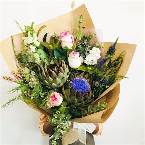 13.11.20 Daily Flowers | Same day flower delivery, Flower delivery, Fresh flower delivery