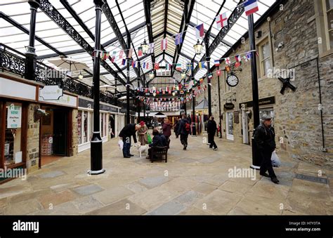 Skipton Town Centre Stock Photos & Skipton Town Centre Stock Images - Alamy