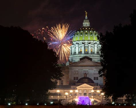 The Best Places to See Fireworks in Harrisburg, PA - Uncovering PA