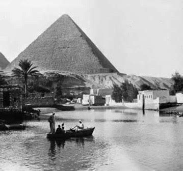 Why the Ancient Egyptians Built Pyramids - A matter of Religion