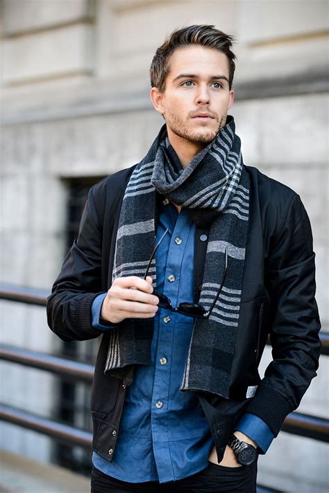 Men: Stylish Looks For Wearing Scarves | Divine Style