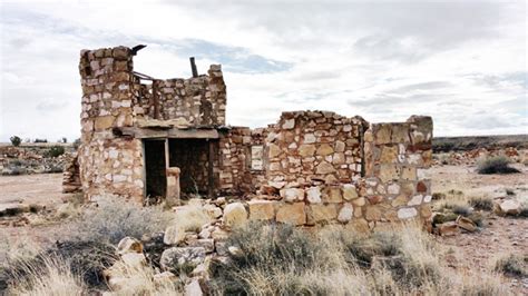 Apache Death Cave and the Curse of Two Guns, Arizona