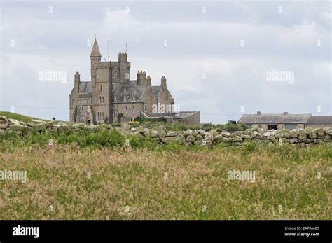 Landmark castle Ireland, Classiebawn Castle former home of Mountbatten ...