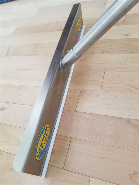 Rug Washing Squeegee – Centrum Force