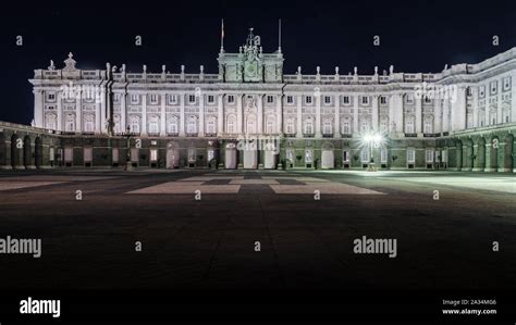 Night view of Royal Palace at Madrid, Spain, official residence of the ...