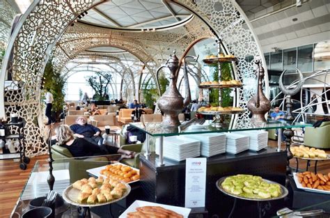 Turkish Airlines Lounge Experience: 14 Photos That Prove It’s Out of ...