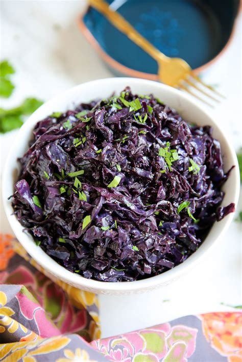 Back to Basics: Braised Purple Cabbage – Paleo Meals