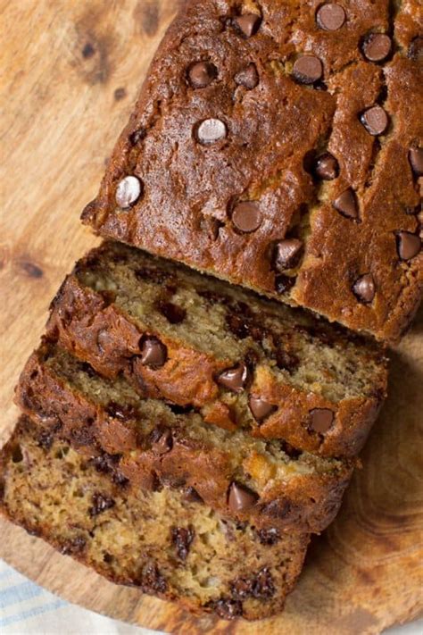 Easy Chocolate Chip Banana Bread - Spoonful of Flavor