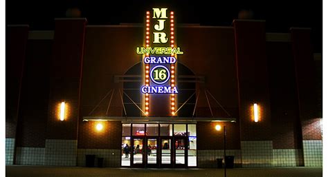 MJR is Now Showing New Releases, Old Favorites, and Private Screenings – #MIWarren